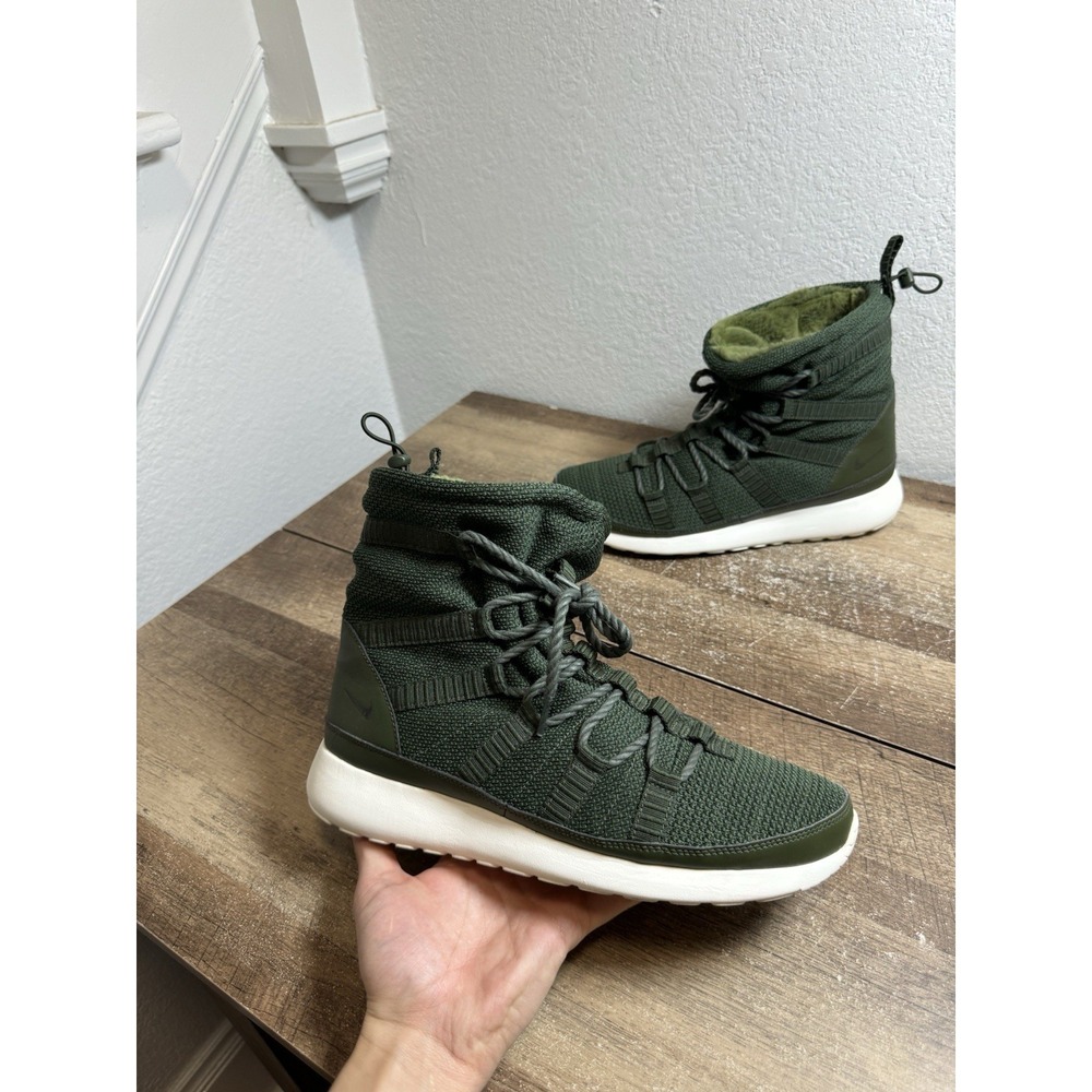 Nike Roshe One High Sneaker Boot Womens Size 11 Green Sherpa Lined‎ 807424-300